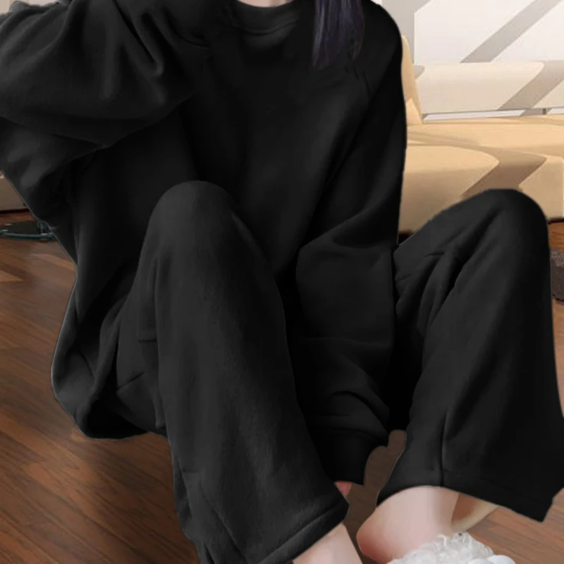 Lady's Loungewear Solid Velvet Thermal Long Sleeve Pajamas Sets Round Neck Pullover Top Pants Sleek Casual Homewear 2pcs