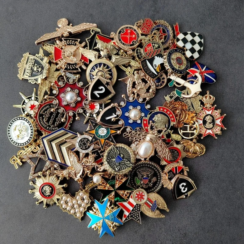 British Retro Style Badges, Casual Accessories, Navy and Land Metal Academy British Style Retro Star Badge
