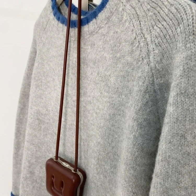 رمادي Bearskin مثل مقنعين سميكة أوائل الخريف المرأة طبقة قاعدة سترة الكتف طول ملابس داخلية صغيرة الحجم وصول جديد