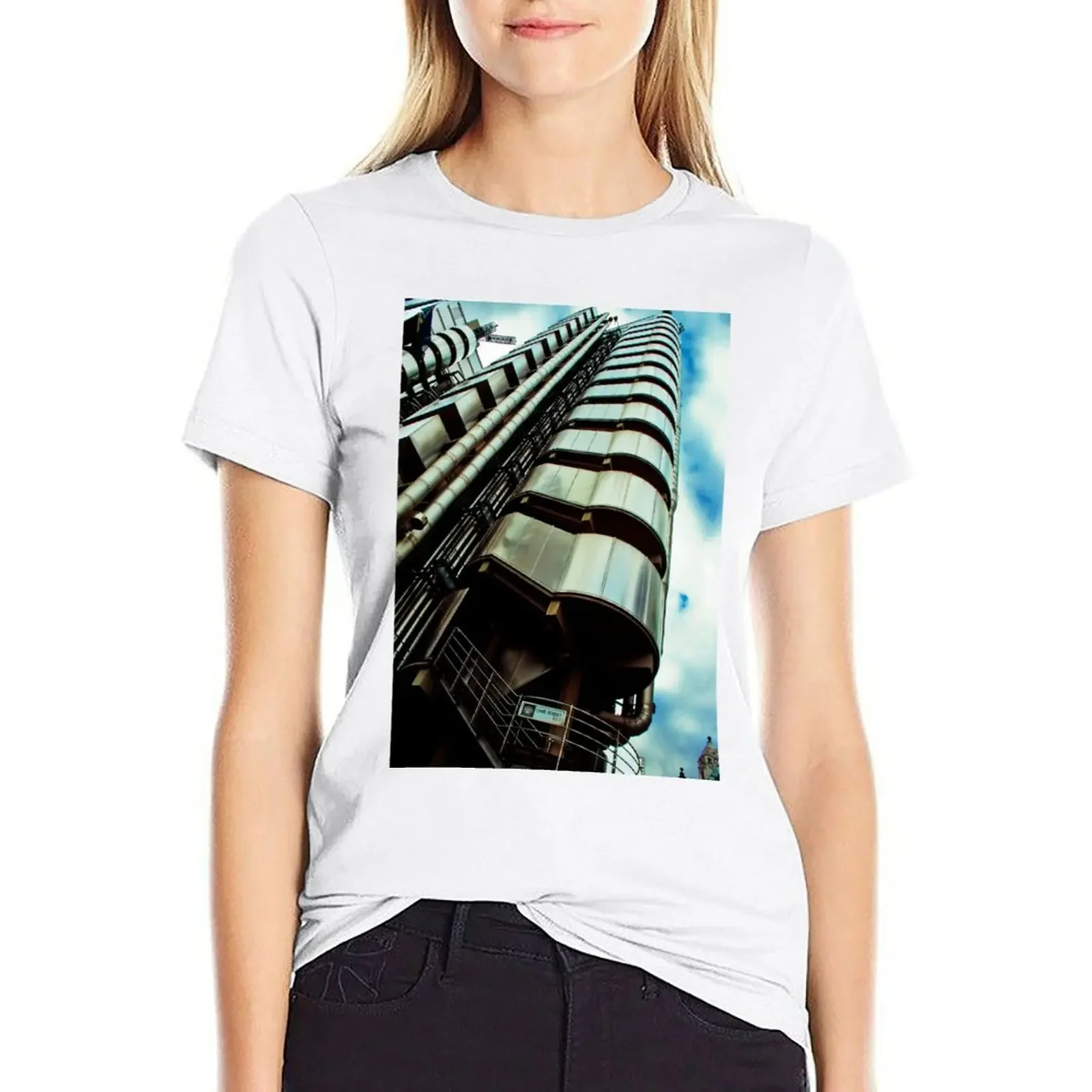 Lloyds of London Building England UK T-Shirt cute tops hippie clothes Aesthetic clothing shirts graphic tees t shirt dress Women