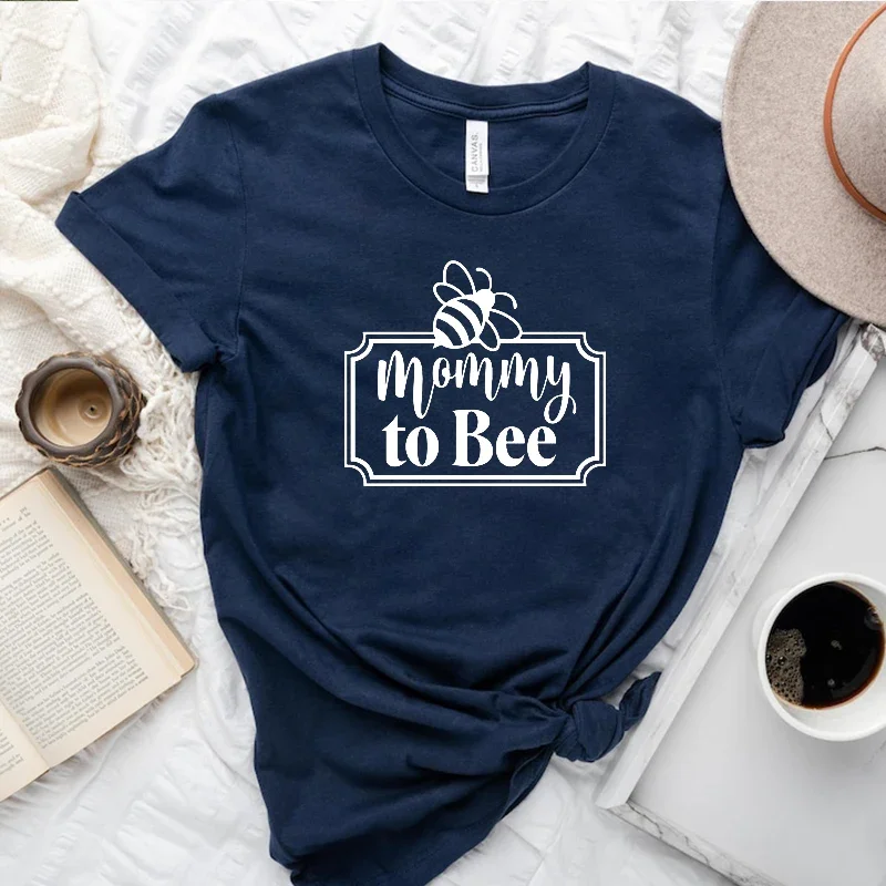 Mommy To Bee Women T Shirt Cotton O Neck Graphic Tee Pregnancy Announcement Femme T-shirt Steetwear Outfits Camsisetas Clothes