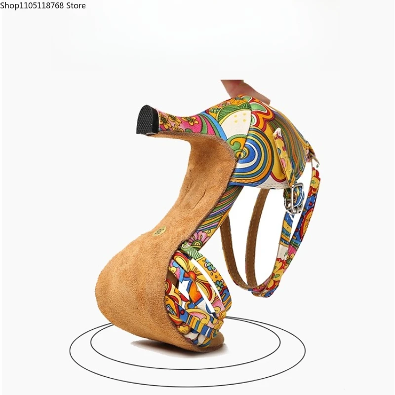 أحذية الرقص اللاتينية أحذية قاعة الرقص على شكل زهرة كعب متوسط أحذية السالسا المربعة بأشرطة متقاطعة