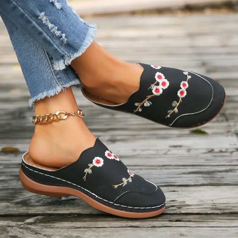 

Baotou Women Slippers 2023 Ladies Sandals Summer Fashion Stitching Breathable Slippers for Women Flowers Leaves Platform Sandals