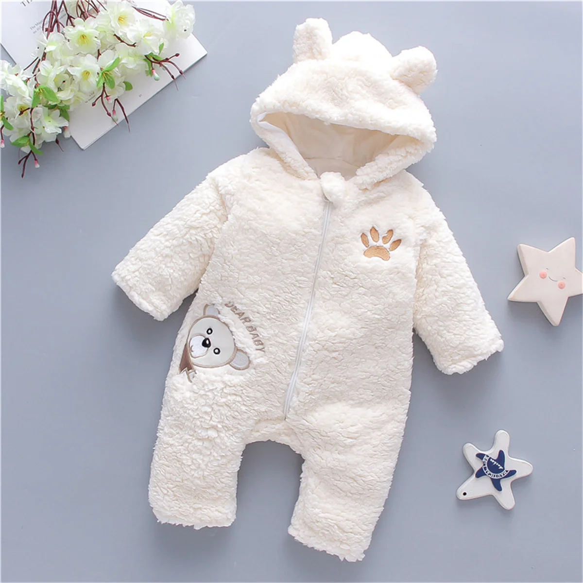 Baby Clothing Bodysuits Onesie Lamb Hair Cartoon Bear Embroidery Infant Boilersuit Winter Baby Long Sleeve Creeper Thickened