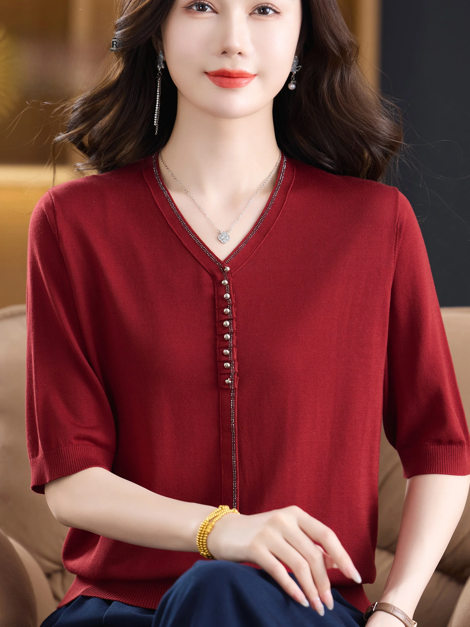 

Летняя вязаная футболка с V-образным вырезом, свободного кроя, для женщин, модный топ в стиле Mommy, легкая, из 100% лиоцелла, комфортная посадка