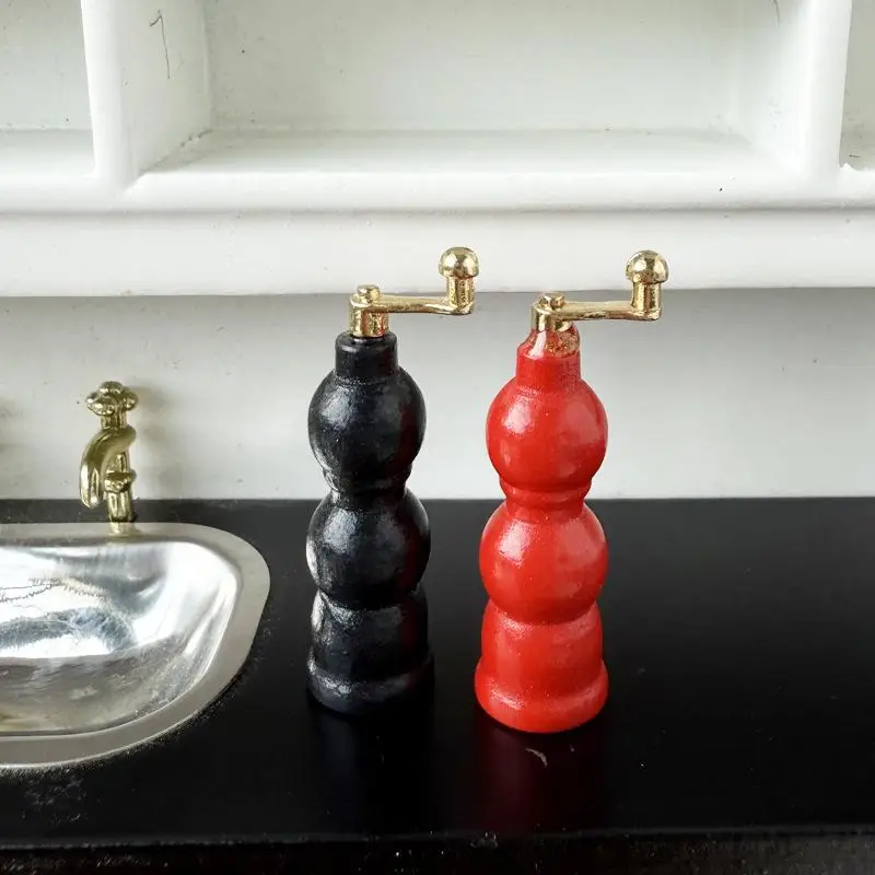 2Pcs Dollhouse Miniature Accessories 1:12 Mini Red And Black Grinding Machine Model Toy Restaurant Scene Decoration-Toy