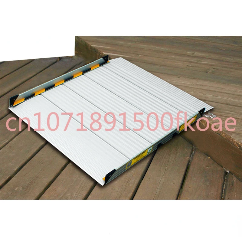 560L X 750W Aluminium Loading Ramp Portable Folding Wheelchair Scooter Van Disabled Access Motorcycle Ramps 560*750*55mm