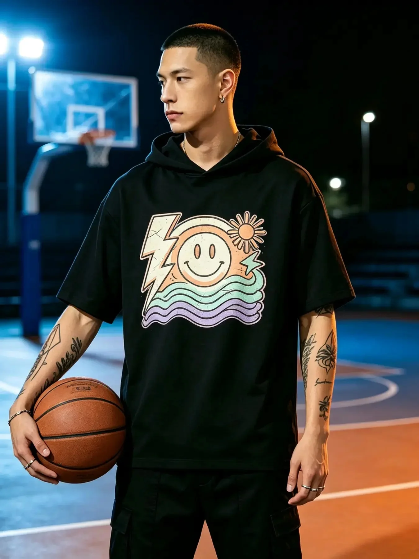 Men's Short Sleeve Hooded T-Shirt, Retro Smiley Face Lightning Sun Wave Graphic Hoodie Tee, Relaxed Fit Streetwear Basketball Pullover Top
