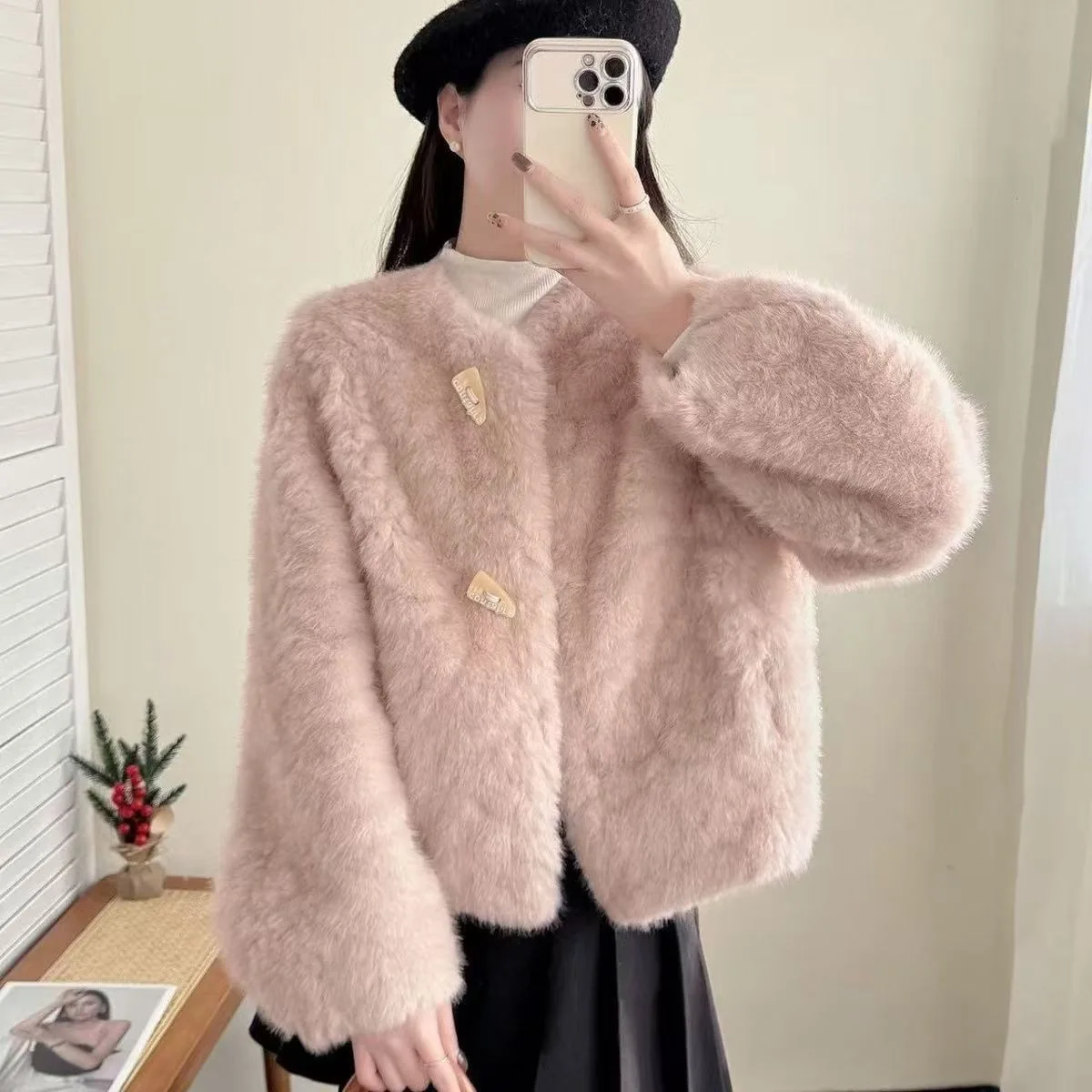 Sweet Pink Faux Fur Cropped Jacket Women Round Neck Horn Buttons Fluffy Plush Short Coat Korean Style Winter Warm Outerwear