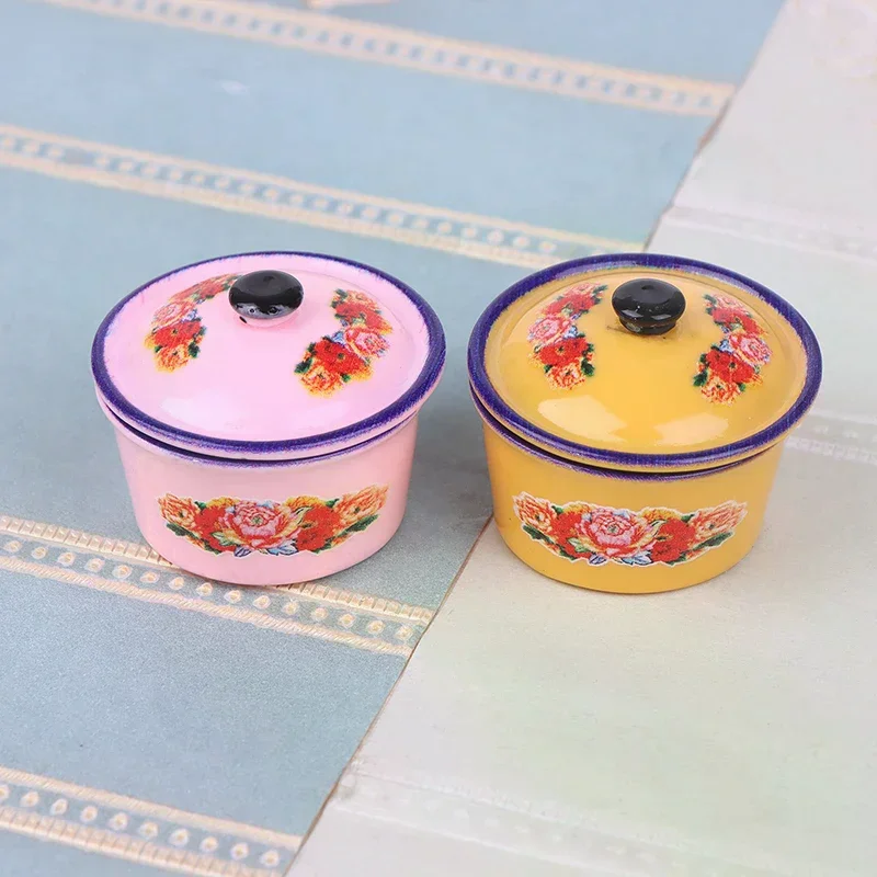 

2pcs Dollhouse Miniature Nostalgic Life Scene Decoration Enamel Basin Doll Accessories Toys