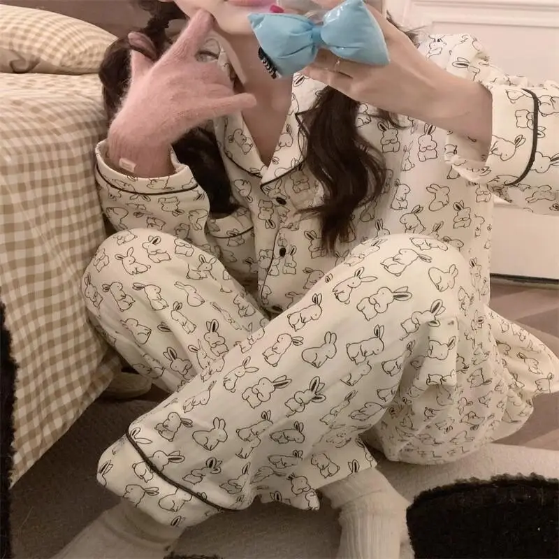 Set pigiama sexy Studente Cartoon Casual 2 pezzi Abbigliamento donna Configurazione Pantaloni da donna Abiti Co Ords Set Promozione Tuta Pantalone