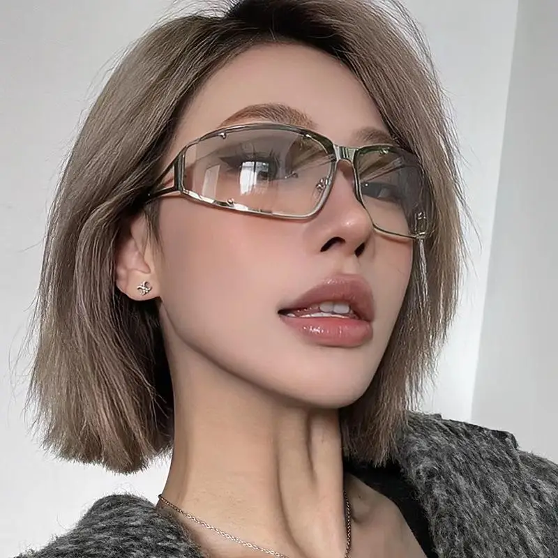 

Retro Y2K Sunglasses Women's Fashion Tech Sun Protection Eyewear Stylish Shades Metal Hollow Sunglasses
