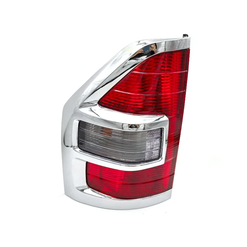 For Mitsubishi Pajero V77 V73 2000 2001 2002 Tail Brake Stop Light Rear Turn Signal Lamp Car Accessories High Quality Tail Light