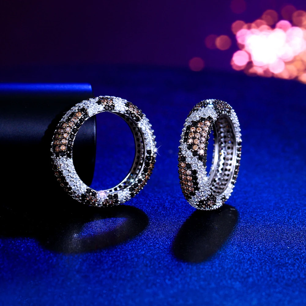 ThreeGraces 2025 New Luxury Multicolor Zirconia Leopard Snake Skin Pattern Design Bridal Party Ring for Women Jewelry R324