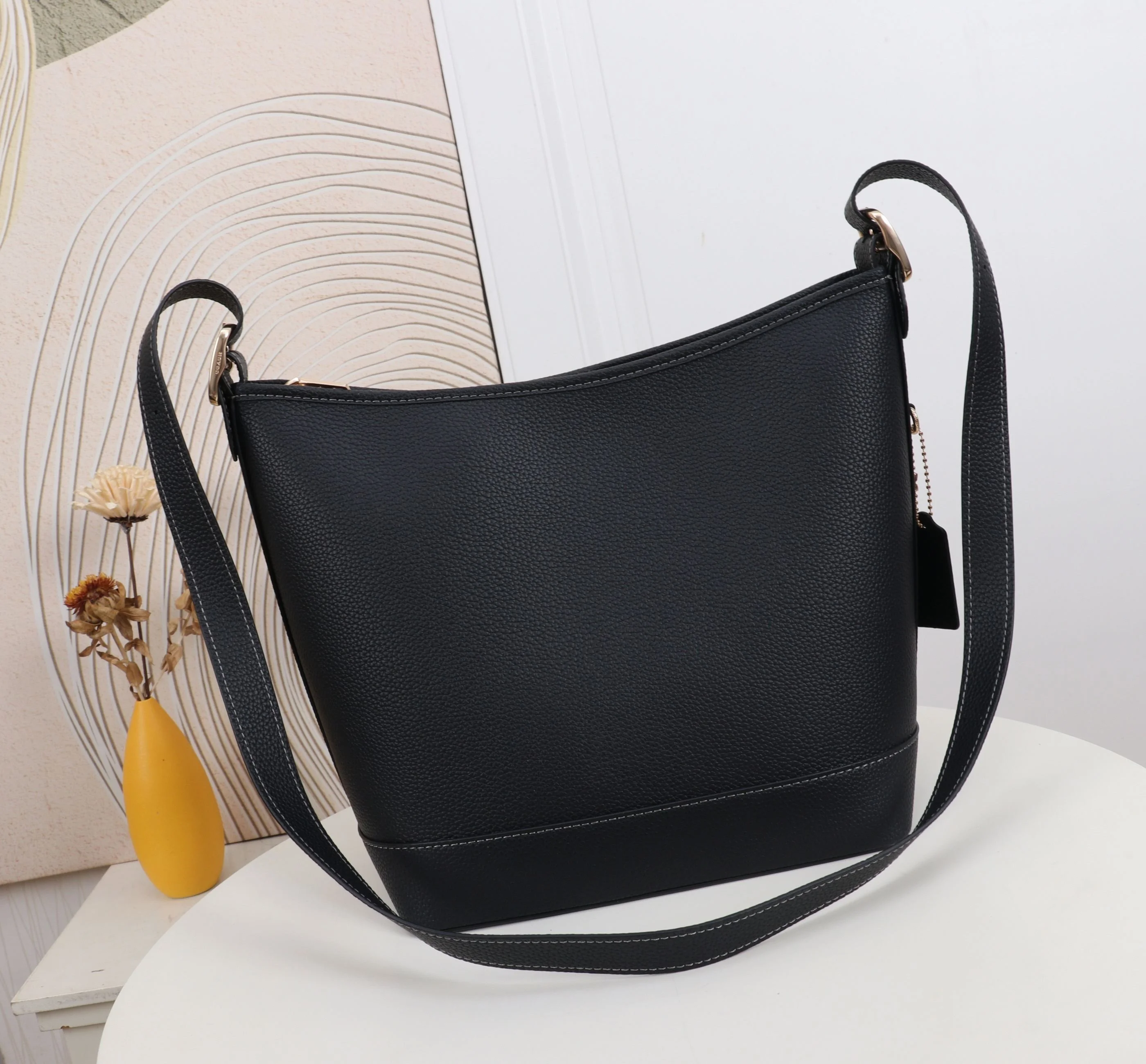 

New Black Grained Leather Hobo Bag | Adjustable Strap Crossbody Shoulder Bag | Large Capacity Daily Handbag for Office/Commute