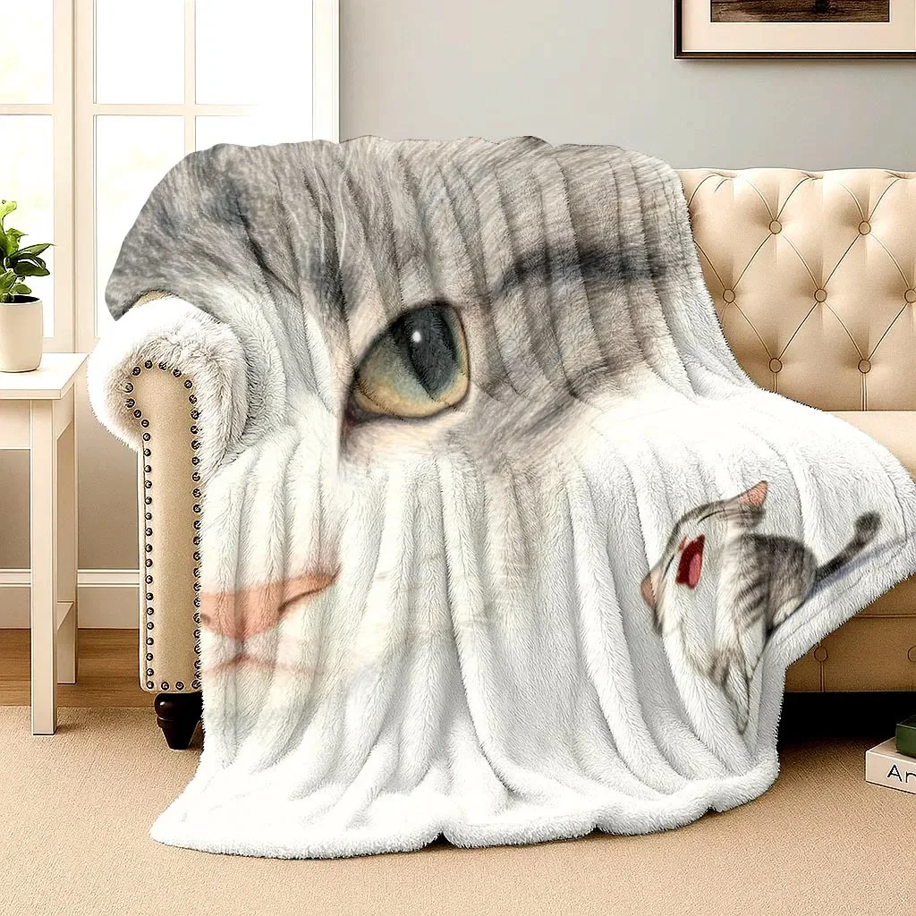 Close-up of a cat's eyes Flannel printed blanket suitable for all seasons suitable for living room office sofa and travel