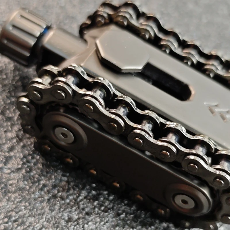 Tank EDC New Fingertip Push Card Palm Chain Gear Massage Decompression Ratchet Rotor Toy Adult