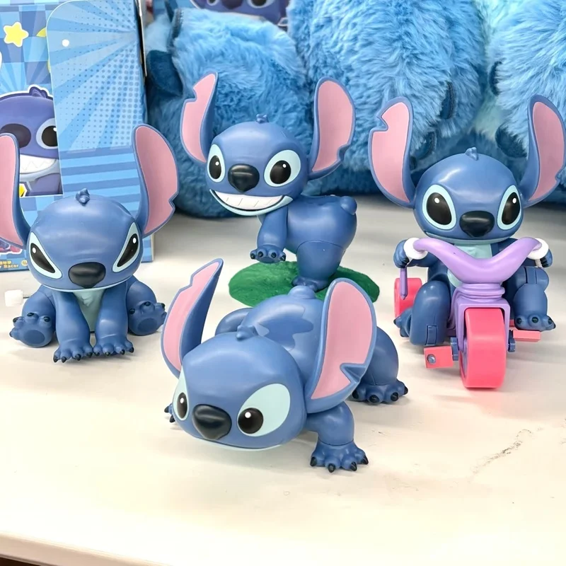 

52TOYS Stitch By Your Side Series Mystery Box Модная слепая коробка Kawaii Украшение персонажа Милая фигурка Мобильная игрушка Подарок на день рождения