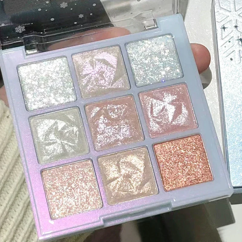 9 Farben Glitzer Schneeflocke Lidschatten Palette Traum Mädchen Perlmutt Lidschatten matt matt Highlights kühlen Ton charmante Augen Make-up