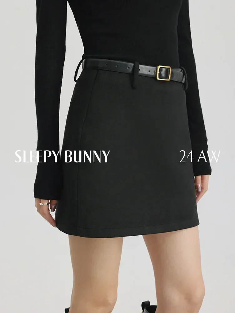 Retro Style Wool-Like High-Waisted Mini Skirt Women Winter A-Line Slim Fit Anti-Exposure 2025 Elegant Skirt for Petite Figures