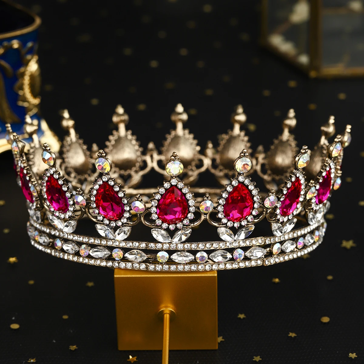 

Розовая свадебная тиара со стразами в стиле барокко, элегантная повязка на голову ручной работы в стиле торта для женщин, банкетный головной убор, аксессуары для волос