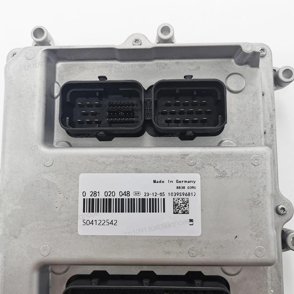 

IN STCOK NEW 0281020048 For Cummins engine accessories computer module 504122542
