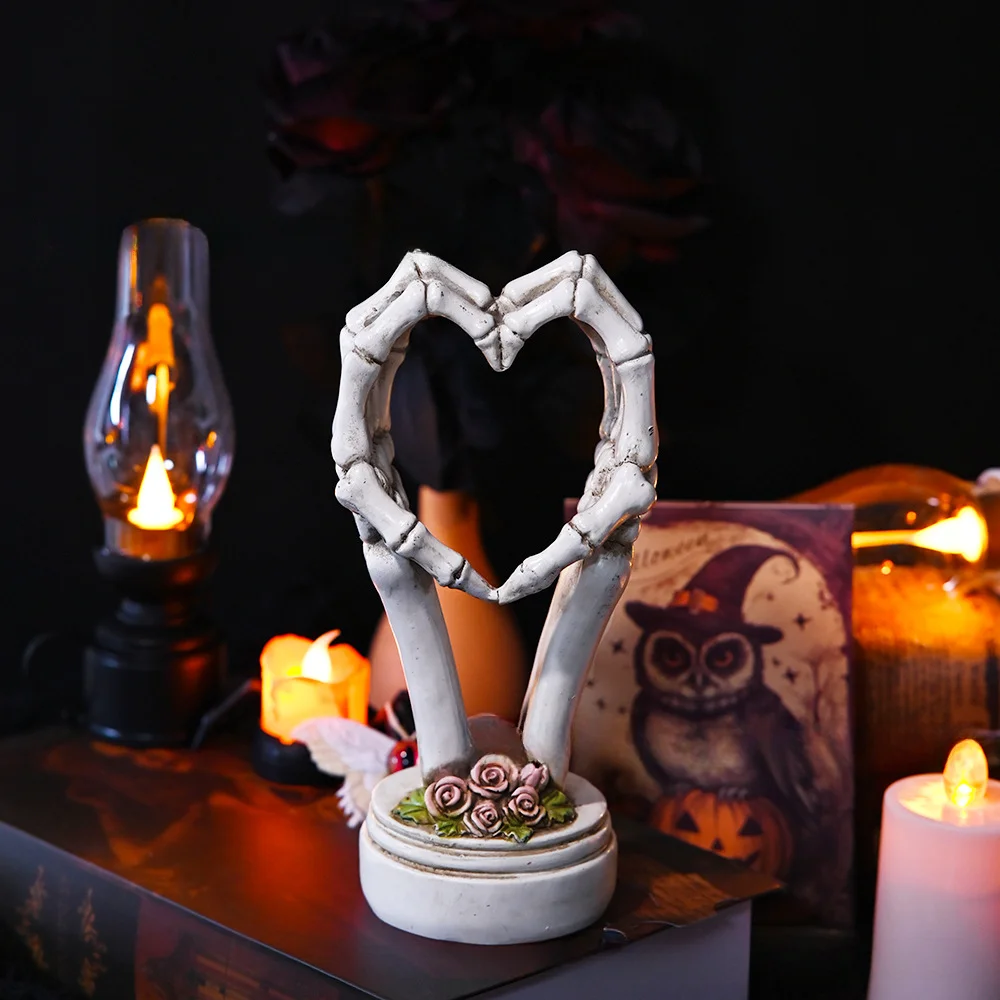 Skull Hand Gesture Resin Ornament Halloween Heart Design for Table Centerpiece 10.5 8.5 21cm Compact Festive Decor Piece