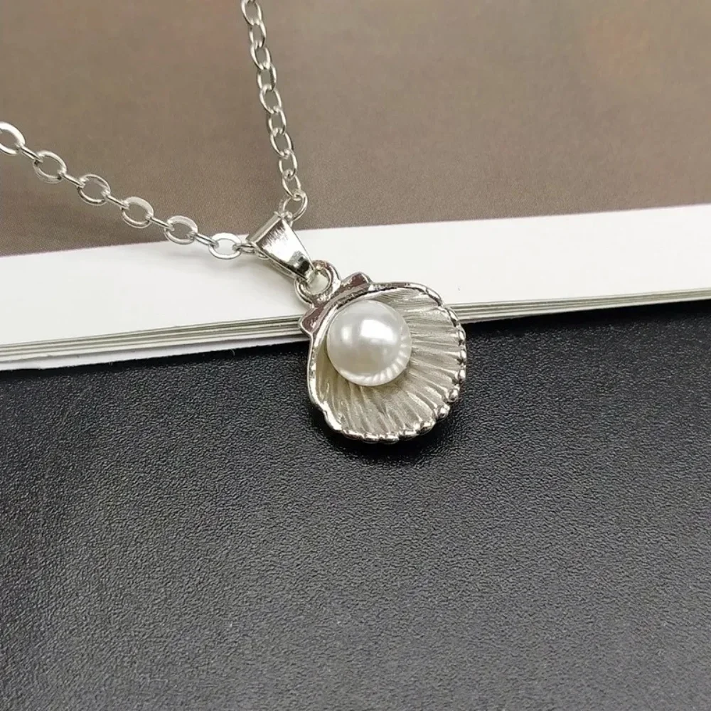 OL Commuter Imitation Pearl Shell Pendant Necklace Women's Ocean Series Style Elegant Short Clavicle Chain Necklace