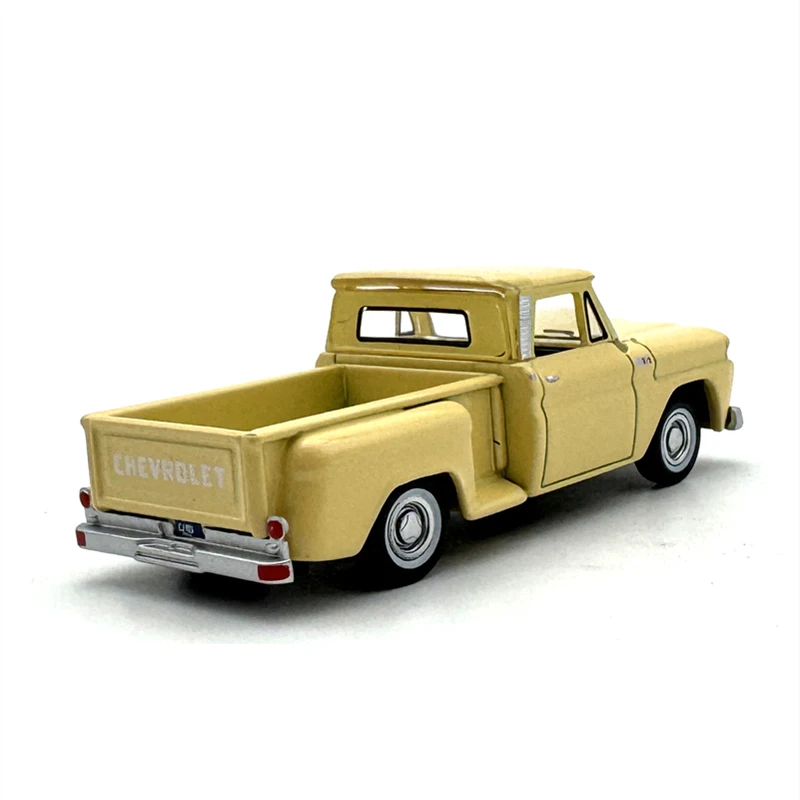 1:87 Scale Diecast Alloy Chevrolet Transport Pickup Toys Cars Model Classics Nostalgia Adult Collection Souvenir Gifts Display