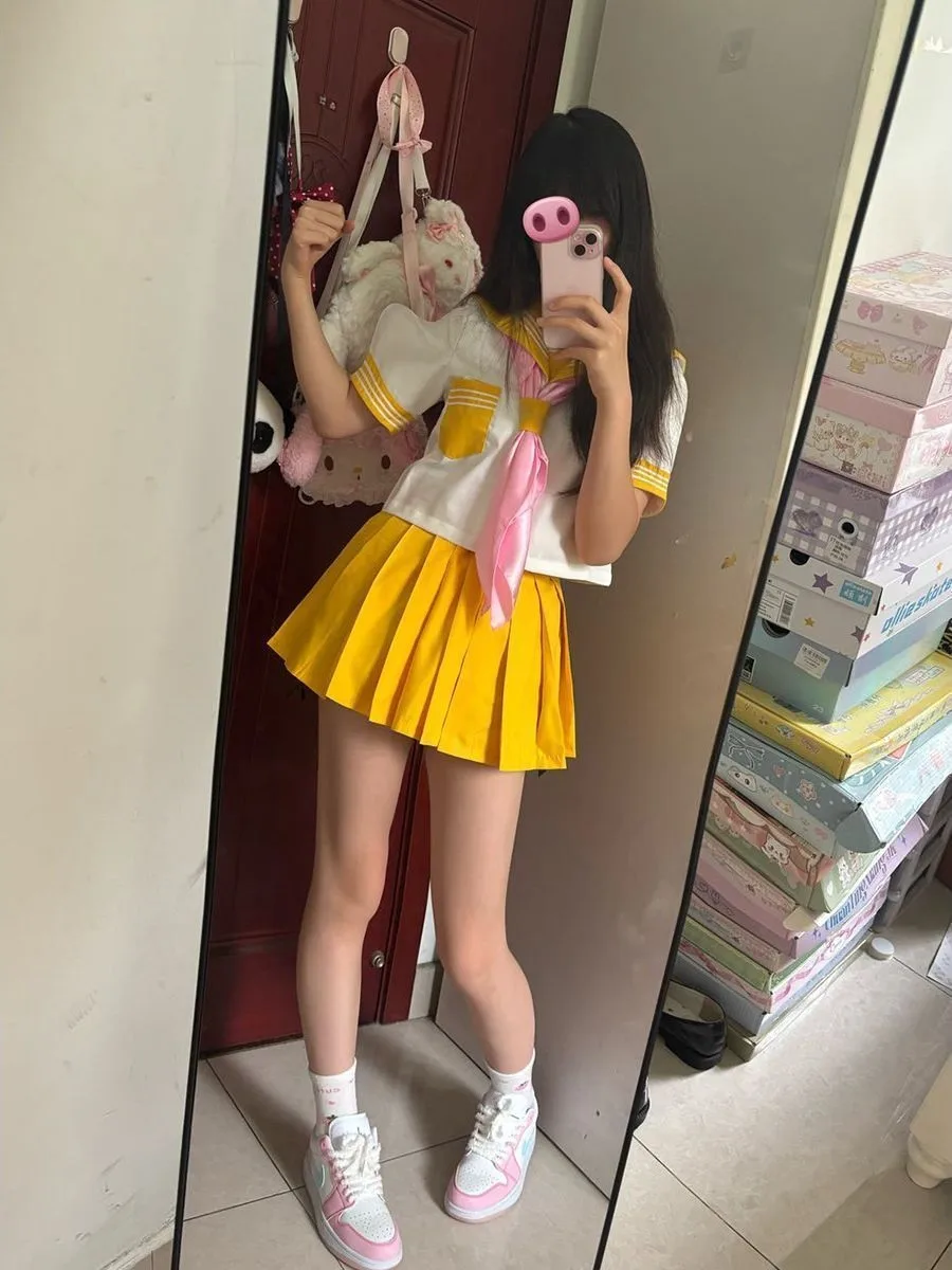 Authentic Japanese School Uniform Basic Yellow Three Books Sailor Suit Set Cute School Girl Pleated Skirt Outfit Polyester view 4