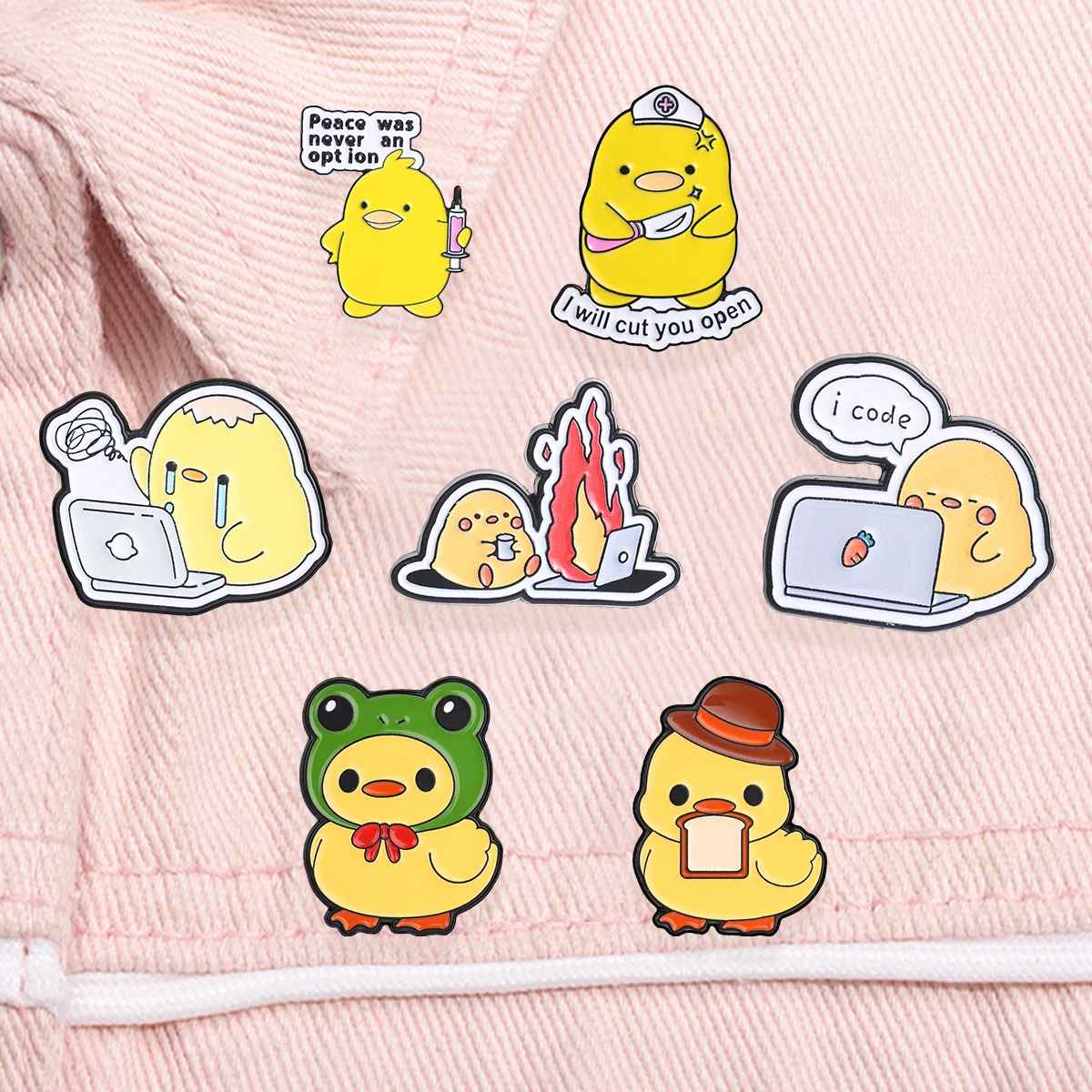 Funny Cartoon Yellow Duck Enamel Badge, Nurse Knife-Shaped Lighter, Notebook, Frog Hat, Bread Duck Metal Brooch, Cute Animal Tie Badge, Creative Gift for Backpacks and Clothing, Ideal Gift for Programmer and Medical Staff Friends