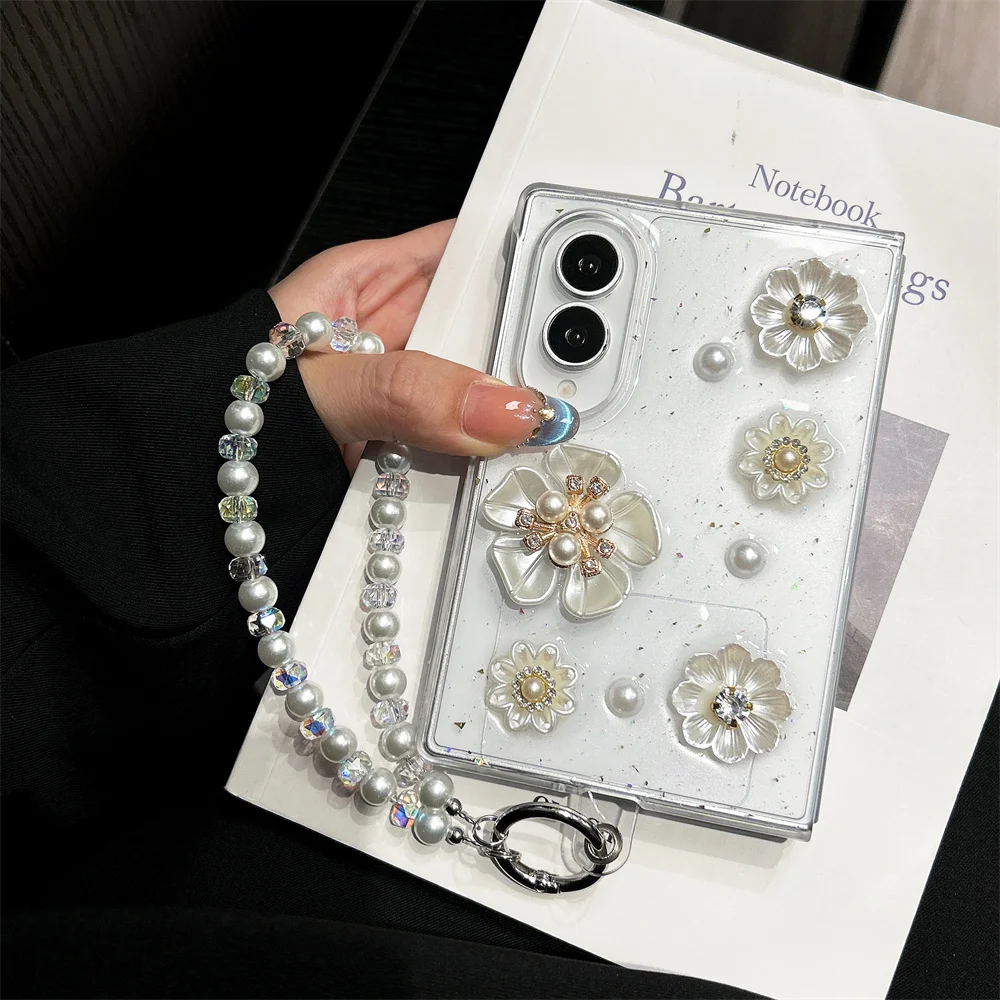 Vintage Gentle Floral Pearl Heart Glitter Phone Case for Samsung Galaxy Z Fold 8 Ultra Bead Wrist Strap Cover for Z Flip 8-3