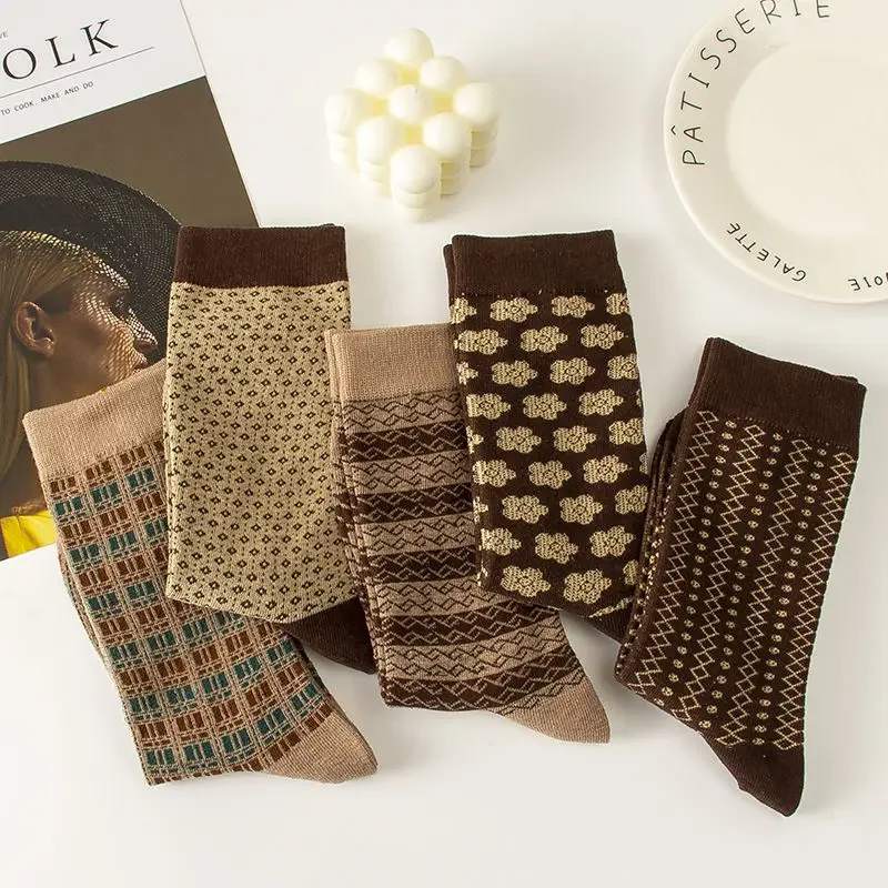 Maillard Autumn/Winter Socks for Women Retro Style High Appearance Level Mid-tube Socks Casual Fashion Thermal Cotton Socks