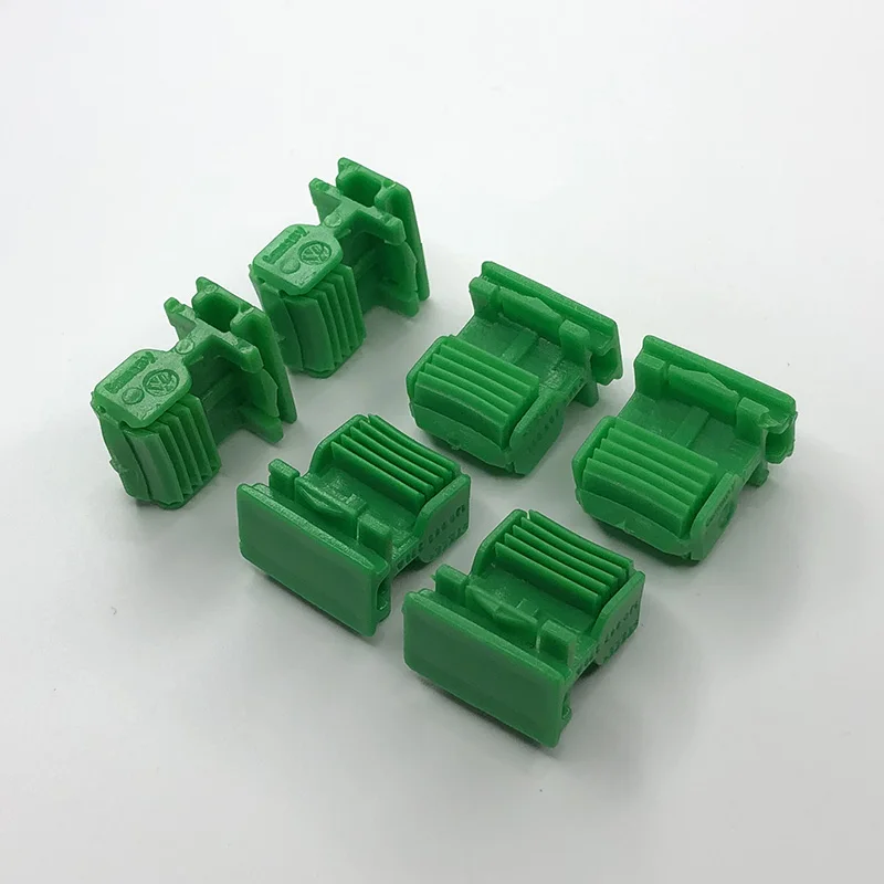 10pcs Auto Door Pillar Decorative Panel Trim Fastener Clips For VW Bora Passat Lavida Golf 4 Green Plastic