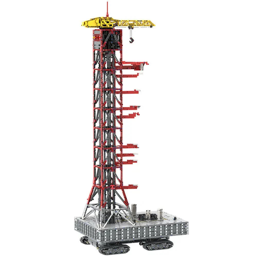 Launch Tower Mk I with Motorized Crawler for Saturn V 21309 92176 MOC Build