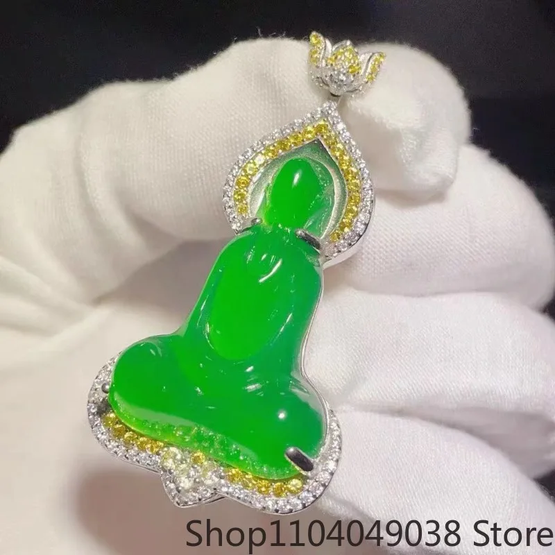 

Natural Chalcedony Buddha Gongwudao Inlaid Pendant Ice Type Men's and Women's Pendant