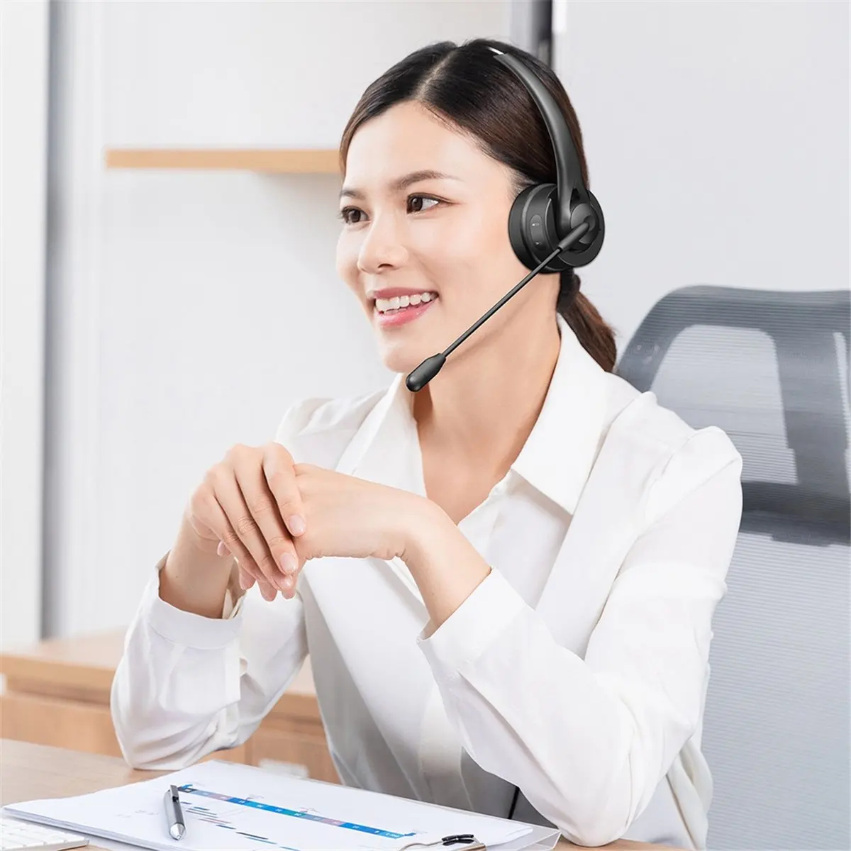 DT77 On Ear Headset BT 5.4 Wireless Headphone Call Center Headband Earphone with Noise Cancelling Mic