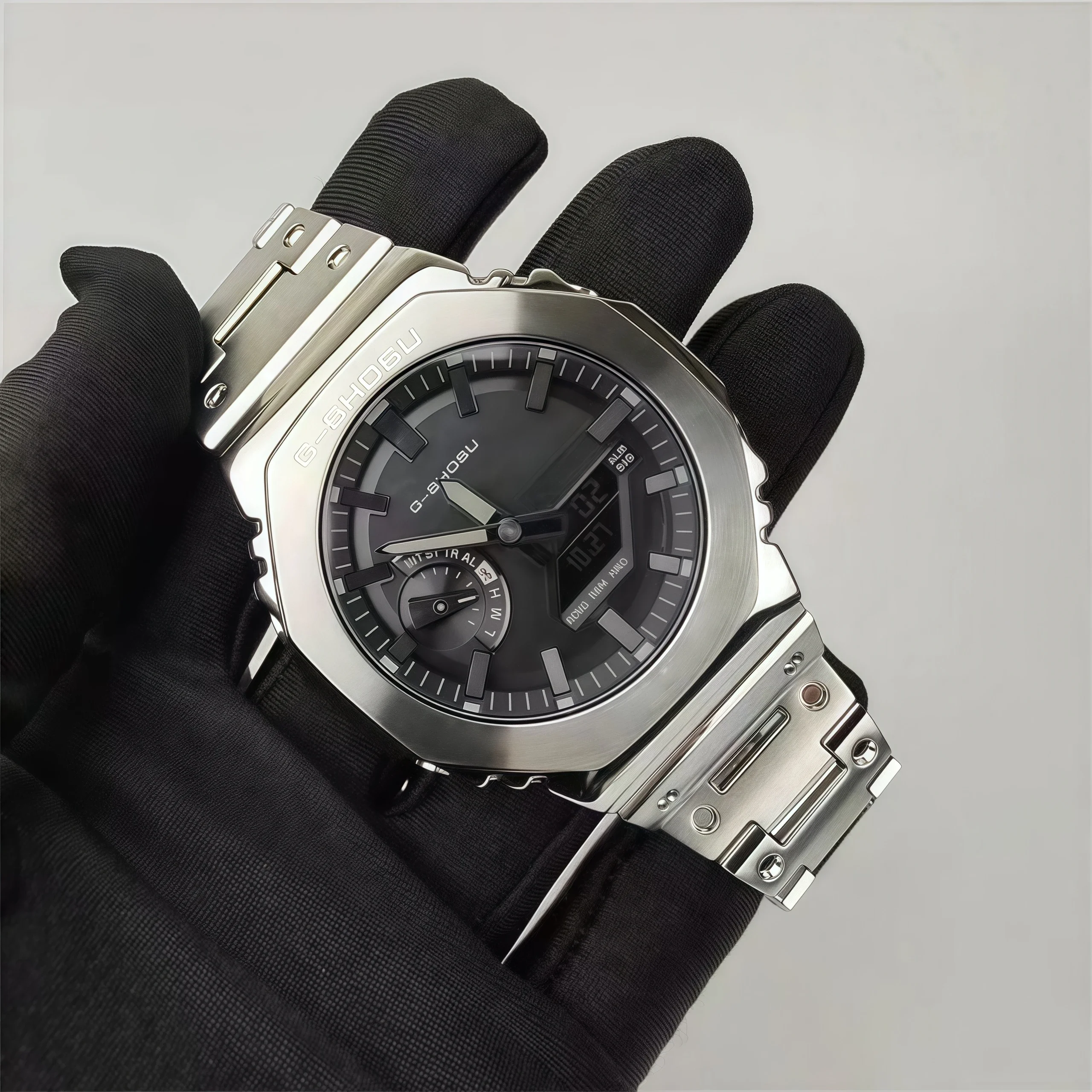 ساعة إلكترونية للجنسين، وظيفة رياضية رقمية كاملة، سبيكة LED، قرص كبير، حزام فولاذي للتوقيت العالمي، سلسلة GMB Oak