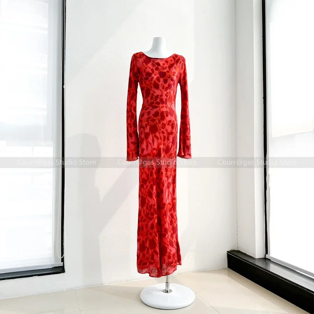 

New niche early autumn new bias-cut red rose print round neck bell sleeve silk slim dress