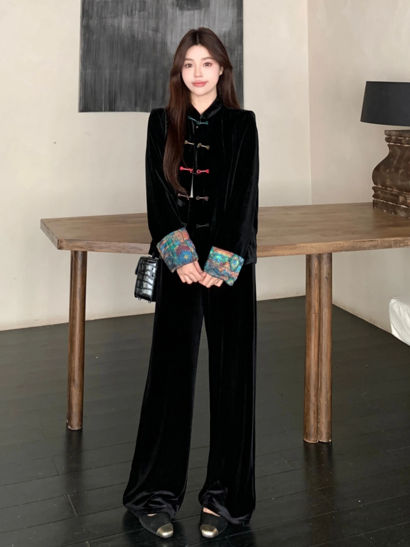 

New Chinese Style Velvet Shirt And Wide Leg Pants Set Women's Spring Autumn plus Size Fashionable Two Piece Suit