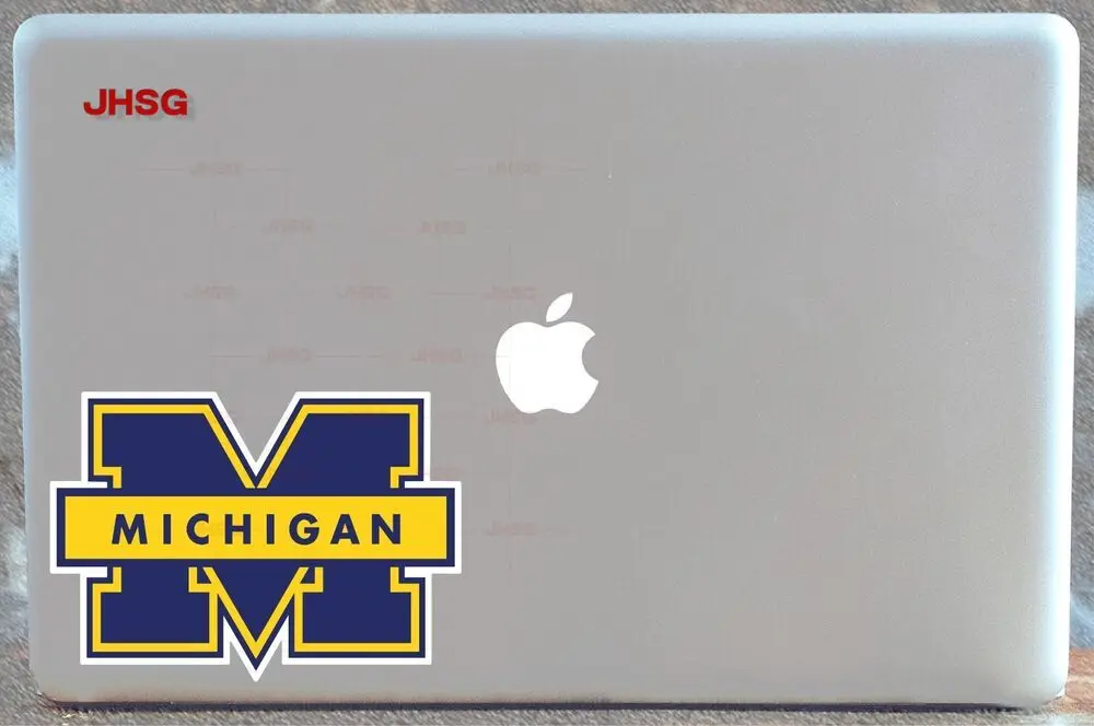 Michigan Wolverine Vinyl Decal Sticker~Suitable for Cars, Walls, Hole Panels - Vehicle Exterior Decorative Accessories