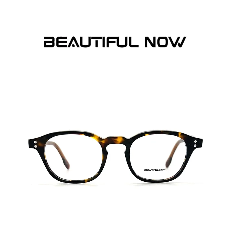 

High-quality Elliptical Eyeglasses Frames for Men and Women from International Brands