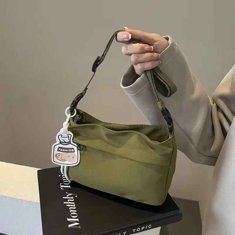 

Casual Solid Nylon Large Capacity Shoulder Bags Zipper Fashionable Simple Versatile Handbags for Women 2025 Spring New Hot Sale