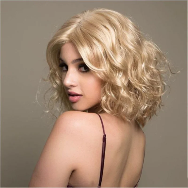 

Women's Hair European and American Ladies' Fashion Short Curly Light Blonde High-Temperature Synthetic Fiber Full Wig