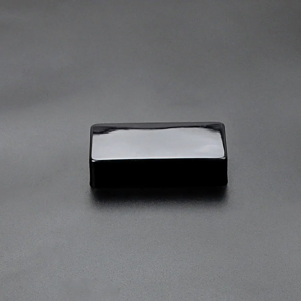 

1pcs Metal Pickup Cover for Electric Guitar Protective Durable Compatible with Various Pickups Fashionable Long-Lasting Sealed