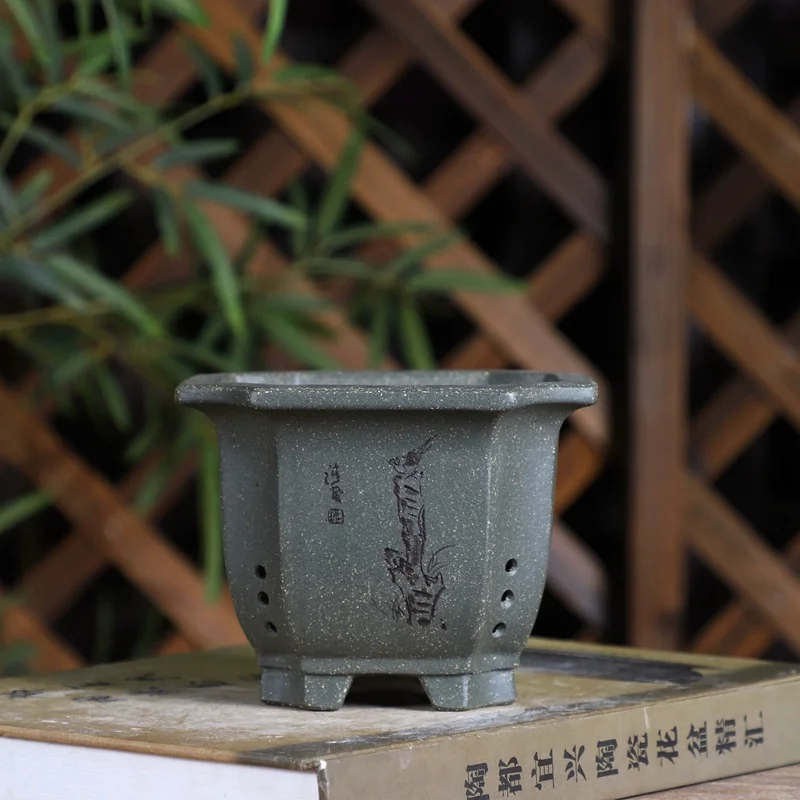 Handmade Carved Pottery Flower Shape Bonsai Pot, Green Sand, Traditional Chinese Garden Decoration