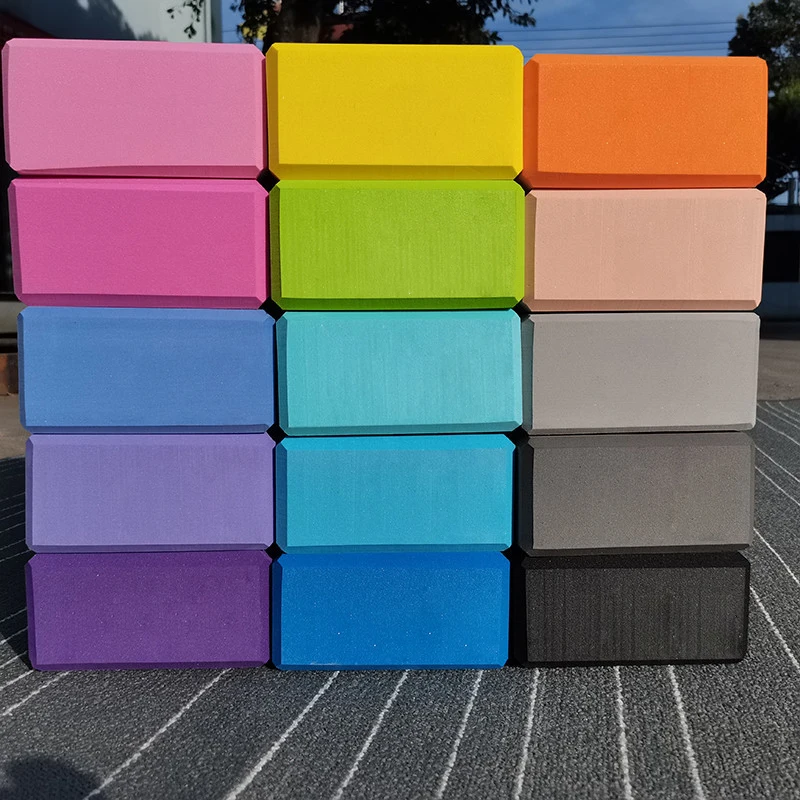 كتلة يوجا فاخرة 200 جرام - رغوة إيفا داعمة خالية من اللاتكس، سطح ناعم غير قابل للانزلاق، خفيف الوزن ومقاوم للرائحة، 9 بوصة × 6 بوصة × 3