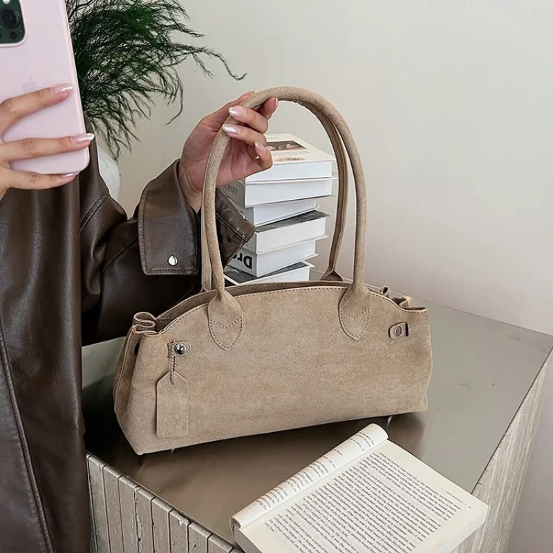 

High-End Women's Handbag Made Of Garden-Printed Leather Boasting Trendy Paris Vintage Neat Spacious Daily Look​