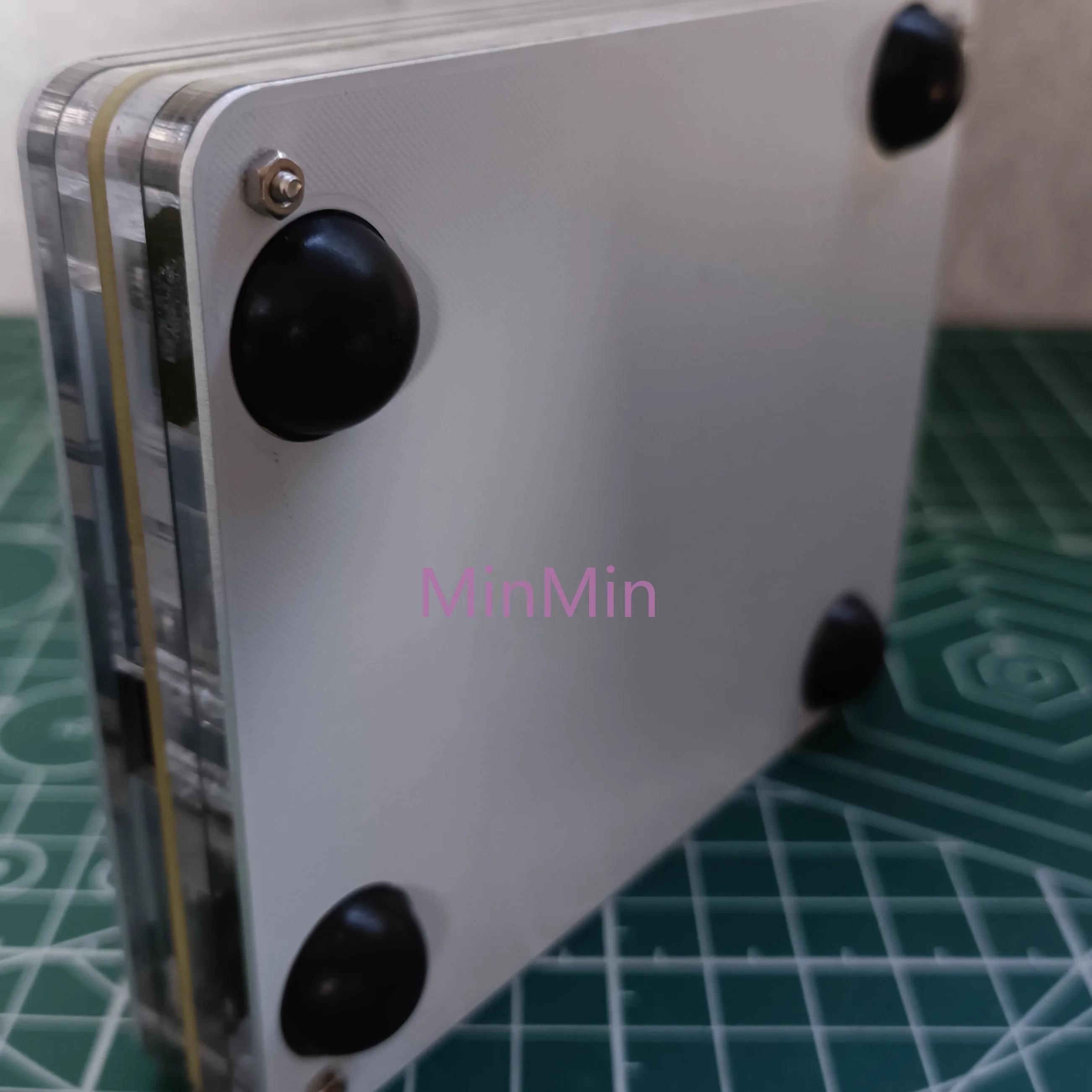 15-ручные ручки, настройка CC-определения громкости, интерфейс USB-C, программное обеспечение для хостков музыки, MIDI-контроллер