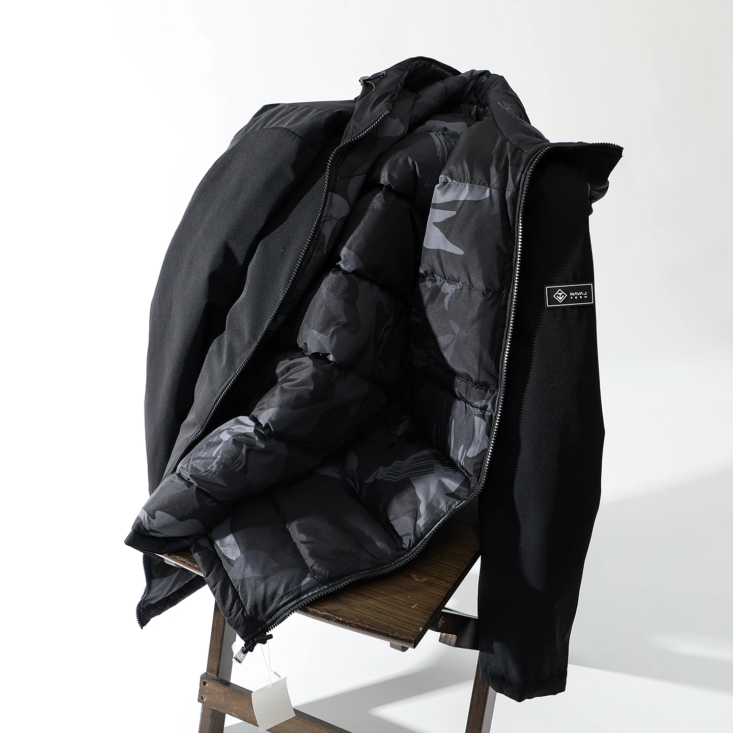 Cappotto imbottito in piuma Du bianco caldo con cappuccio antivento impermeabile antivento Jaet a doppio uso con resistenza polare da uomo